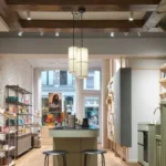 TRILUX ilumina la expansión global de Paper & Tea