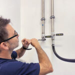 ARCO destaca el papel de los instaladores en el Día Mundial de la Fontanería 